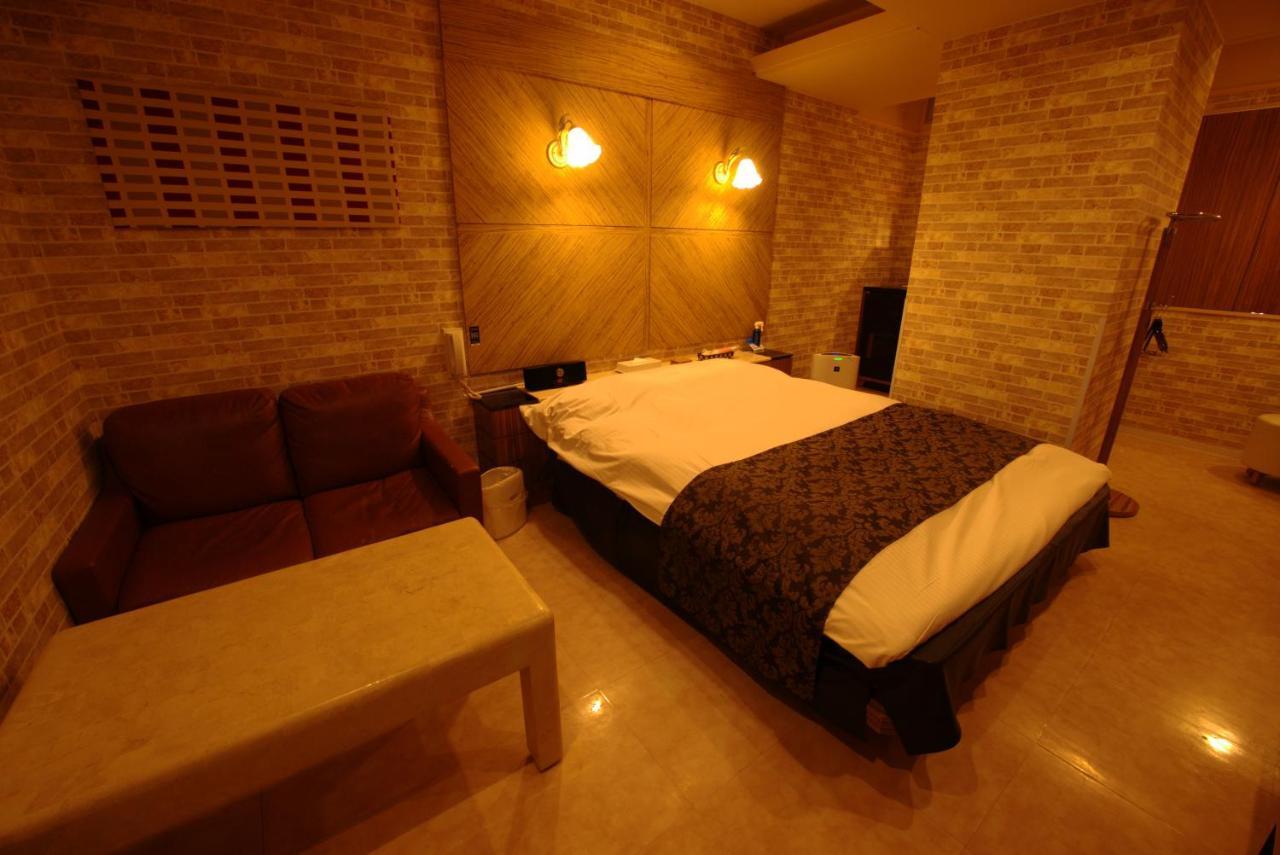 Hotel Allure (Adults Only) Nagoya Bagian luar foto