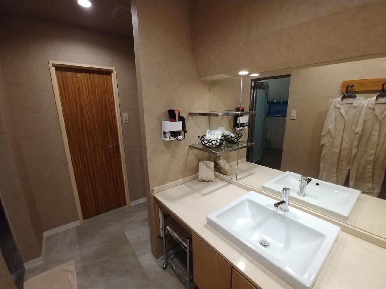 Hotel Allure (Adults Only) Nagoya Bagian luar foto