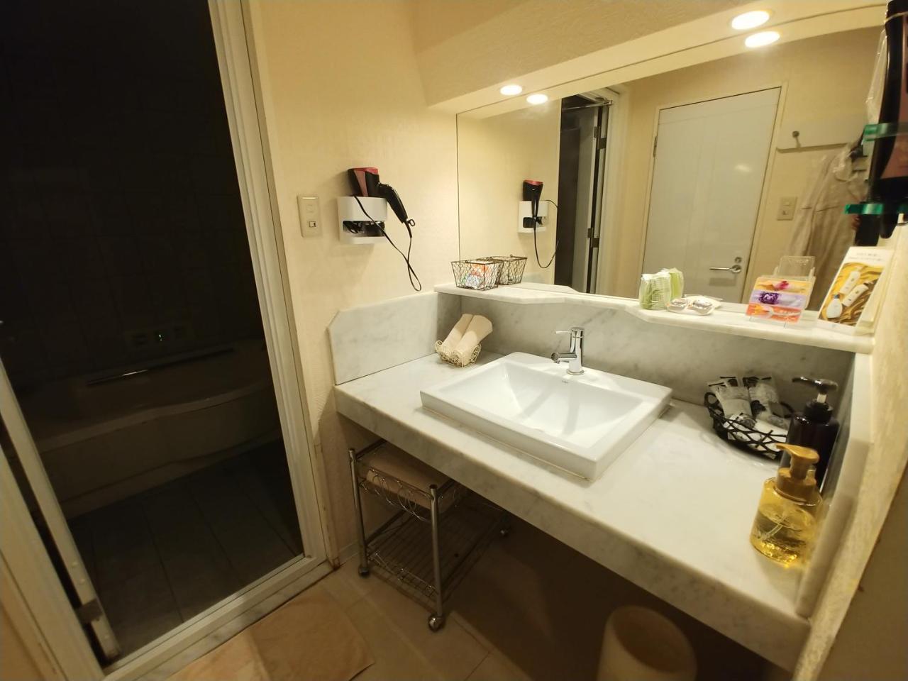 Hotel Allure (Adults Only) Nagoya Bagian luar foto