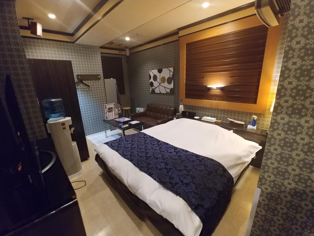 Hotel Allure (Adults Only) Nagoya Bagian luar foto