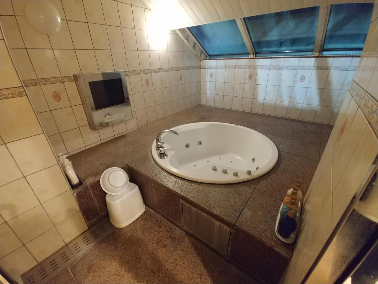 Hotel Allure (Adults Only) Nagoya Bagian luar foto