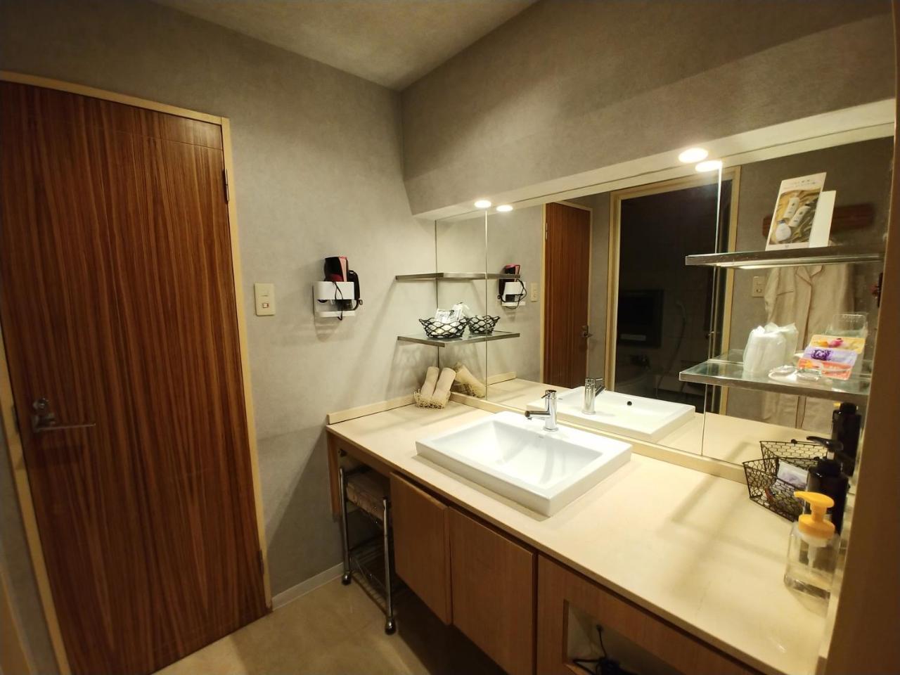 Hotel Allure (Adults Only) Nagoya Bagian luar foto