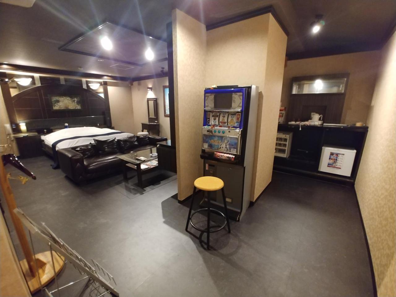 Hotel Allure (Adults Only) Nagoya Bagian luar foto