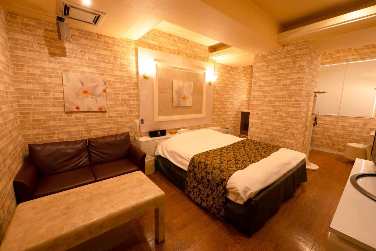 Hotel Allure (Adults Only) Nagoya Bagian luar foto